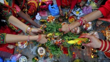 तीज आजदेखि : व्रत बस्न आडका लागि दर खाने दिन