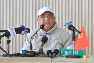 देश र जनताका पक्षमा दृढतापूर्वक काम गर्न सांसदलाई अध्यक्ष ओलीको निर्देशन