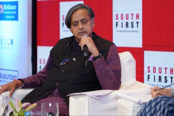 भारतीय काँग्रेसको अध्यक्षमा शशी थारुरले उम्मेदवारी दर्ता गर्ने