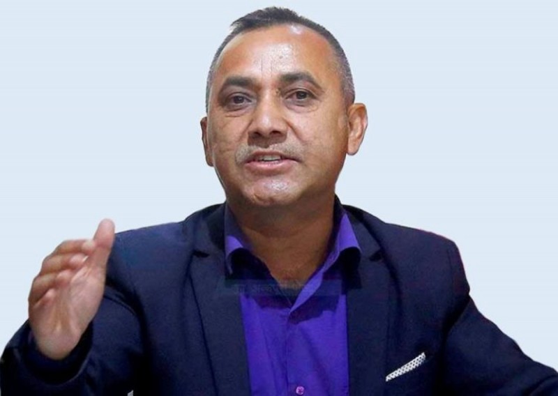 विश्वप्रकाशको प्रश्नः प्रधानमन्त्रीलाई सल्लाह कस्ले दिन्छ?