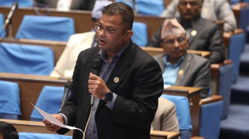 अहिलेको निर्वाचन प्रणालीबाट एउटै दलले बहुमत ल्याउँछ भन्नु आदर्शवादी कुरा मात्र हो