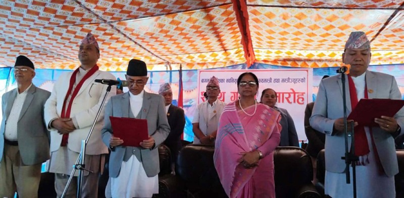 बागमतीका मुख्यमन्त्री थापाले लिए पद तथा गोपनीयताको शपथ