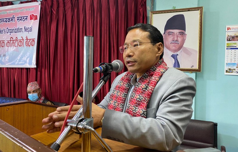 नागरिकता ऐनमा एमालेको दोहोरो चरित्र देखियोः वर्षमान पुन