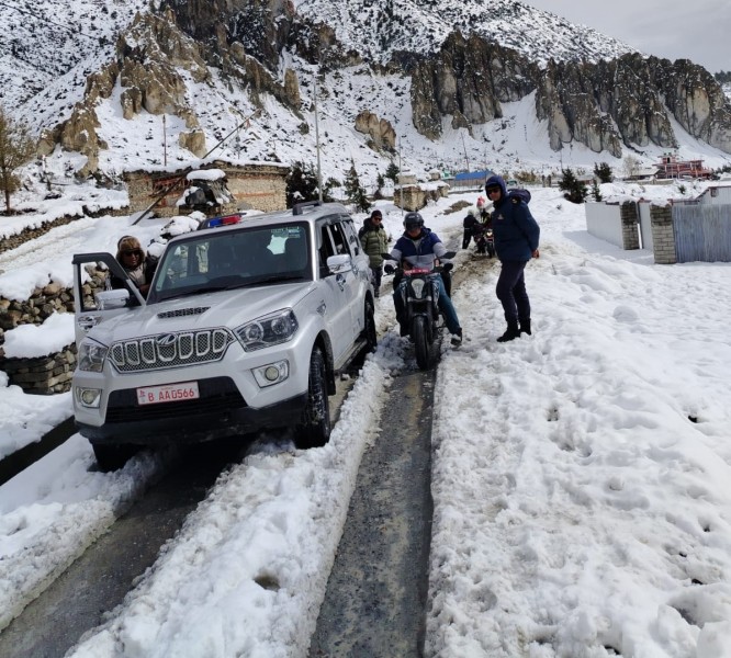 मौसम सुधार भएपछि सहज बन्दै मनाङको अवस्था