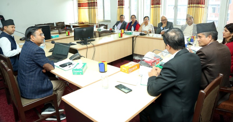  सहकारी संस्था बचत रकम दुरुपयोग सम्बन्धमा गठित छानबिन समितिको प्रतिवेदन पेस हुँदै