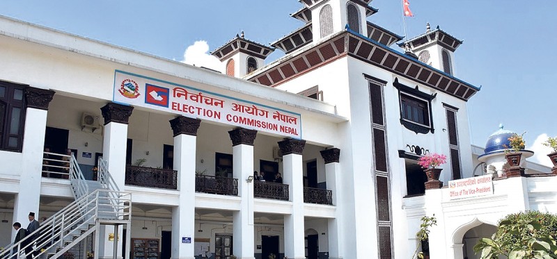 निर्वाचन आयोगलाई भारतद्वारा सवारीसाधन हस्तान्तरण