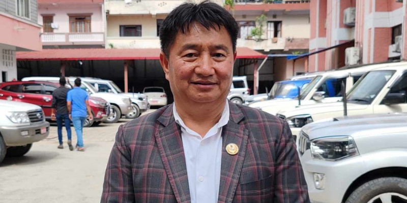 बागमतीका पाँच मन्त्रीको राजीनामा ;संसदीय दलका नेता लामाविरुद्धकाे अविश्वास प्रस्ताव पारित