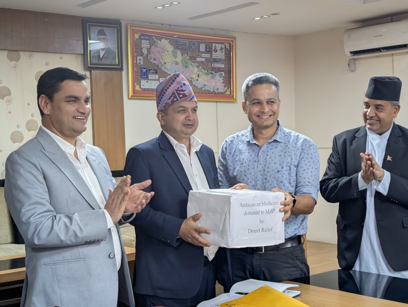 नेपालमा नपाइने क्यान्सरका दुर्लभ महँगो औषधी बिरामीलाई निःशुल्क दिने स्वास्थ्य मन्त्री पौडेलको निर्णय