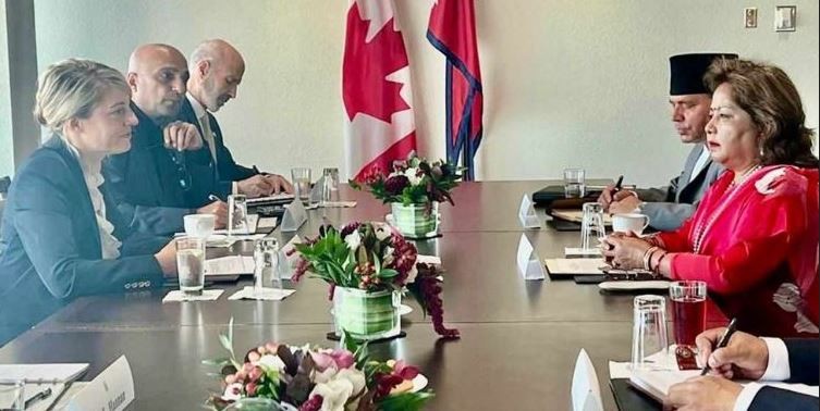 परराष्ट्रमन्त्री र क्यानडा–नेपाल संसदीय समूहका पदाधिकारीबीच छलफल