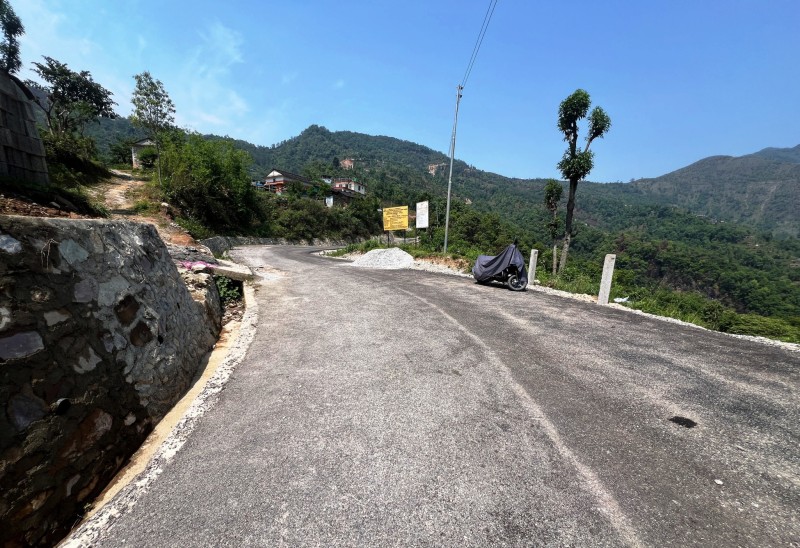 देवीटार–घर्तीछाप–सोलाभञ्ज्याङ सडक कालोपत्र हुँदै