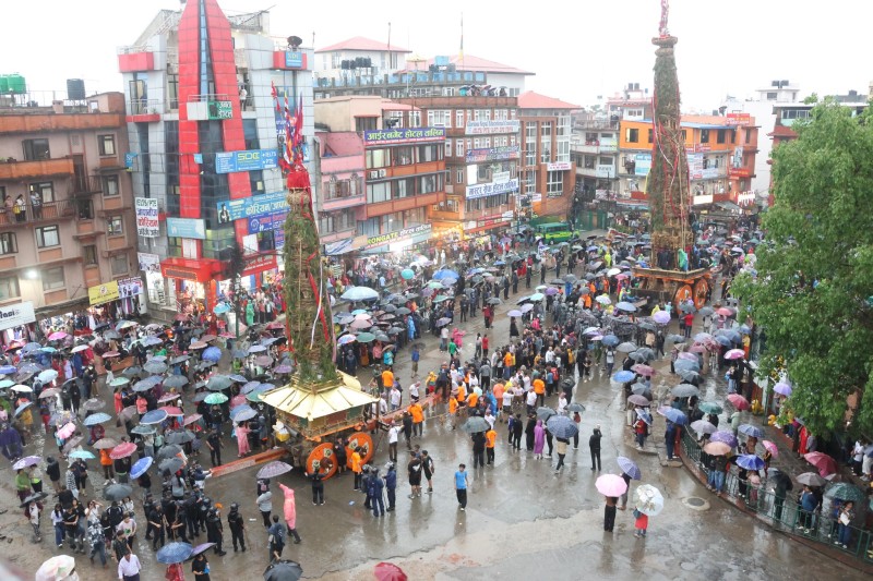 रातो मच्छिन्द्रनाथको रथ लगनखेल पुर्‍याइयो