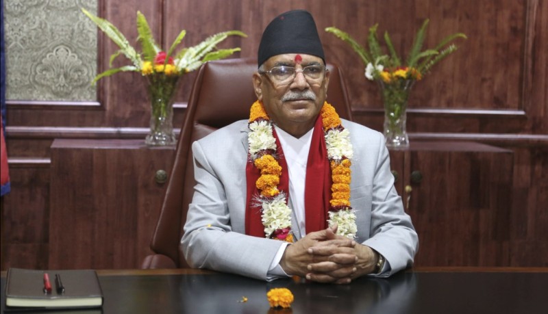 प्रधानमन्त्री दाहालसँग नेता नेपाल र यादवको भेट