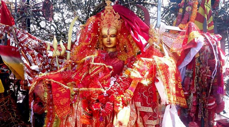  पर्व नजिकिएसँगै पाथीभरा मन्दिरमा तीर्थयात्रीको चाप