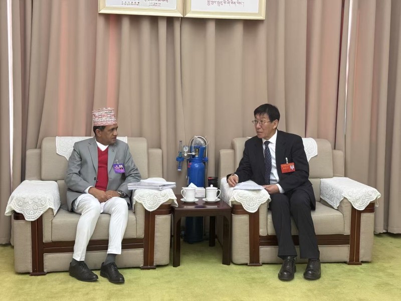 सिचाङका सभामुखसँग महावाणिज्यदूतको शिष्टाचार भेट