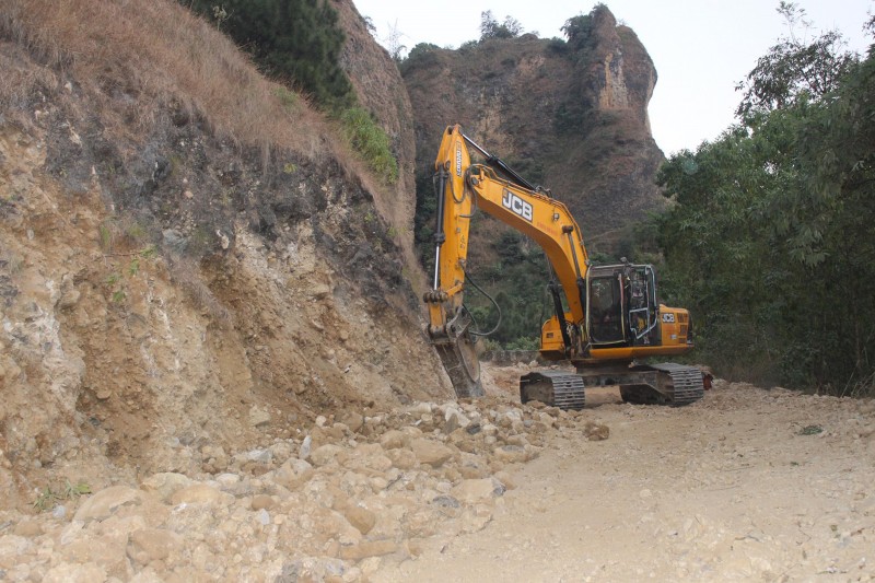 मल्लाजमा सडक स्तरोन्नतिका तीन आयोजना सुरु