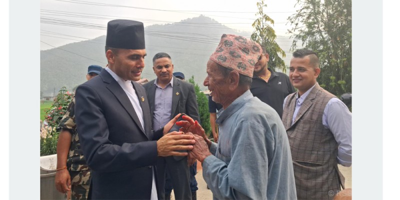 मन्त्रीलाई मोबाइल फोन उपलब्ध गराएको भन्ने हल्ला पूर्ण रूपमा भ्रामक हो: सञ्चारमन्त्री तिमिल्सिना