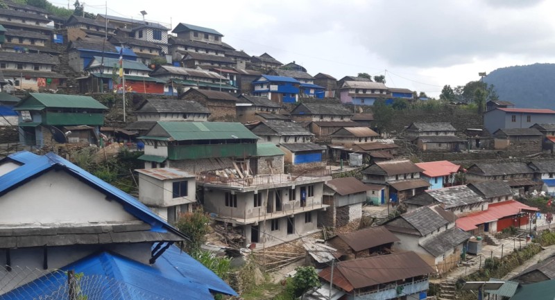 पर्यटक लोभ्याउँदै भुजुङ गाउँ