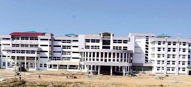 सहिद दशरथ चन्द स्वास्थ्य विज्ञान विश्वविद्यालय