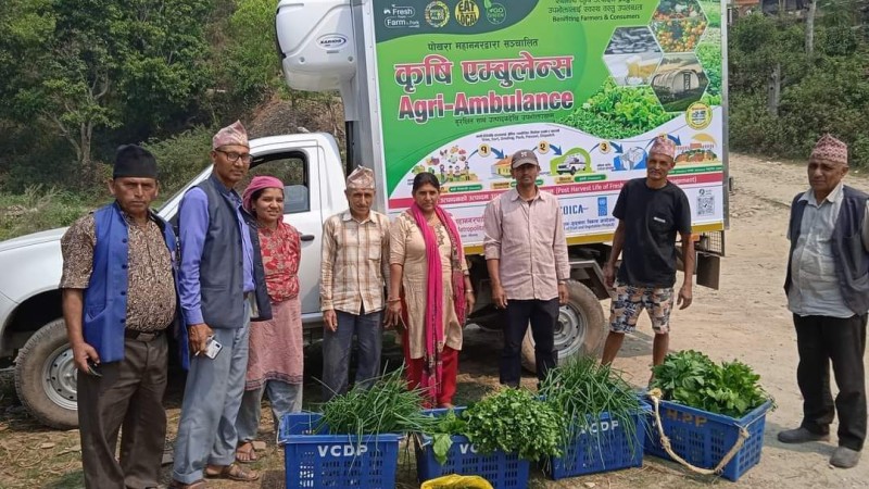  उत्पादक र उपभोक्तालाई जोड्दै कृषि ‘एम्बुलेन्स’