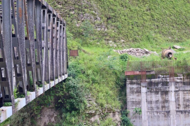 ९ वर्षदेखि तामाकोशी पुल अलपत्र